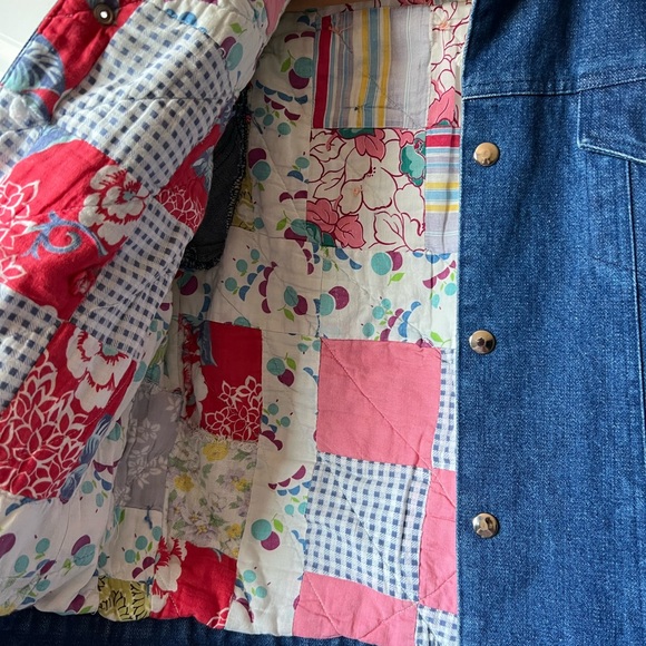 Carleen one of a kind denim jacket with scrap quilt lining size S - Picture 7 of 11
